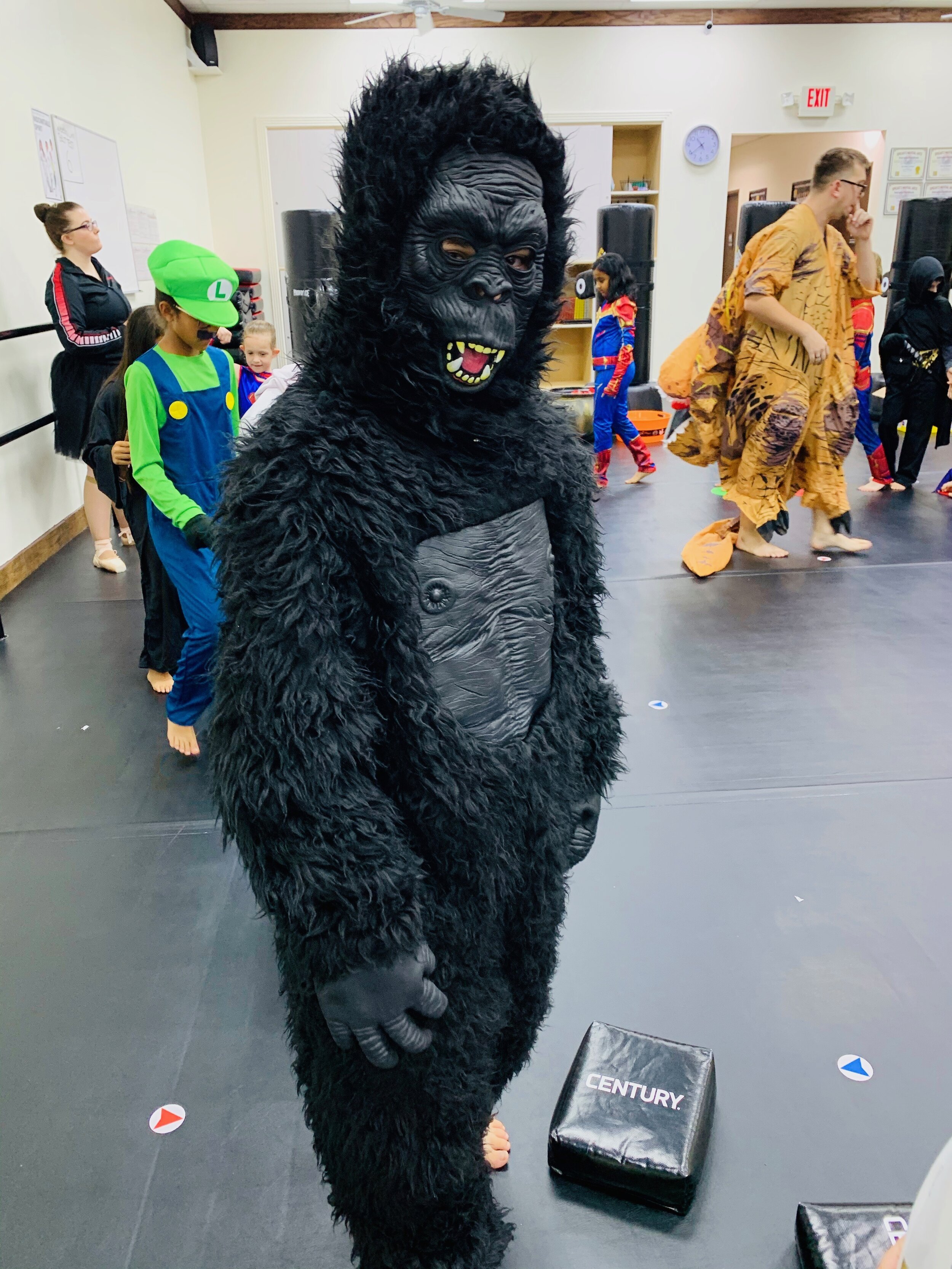 spicars-martial-arts-southlake-halloween-costume-party00022.jpeg