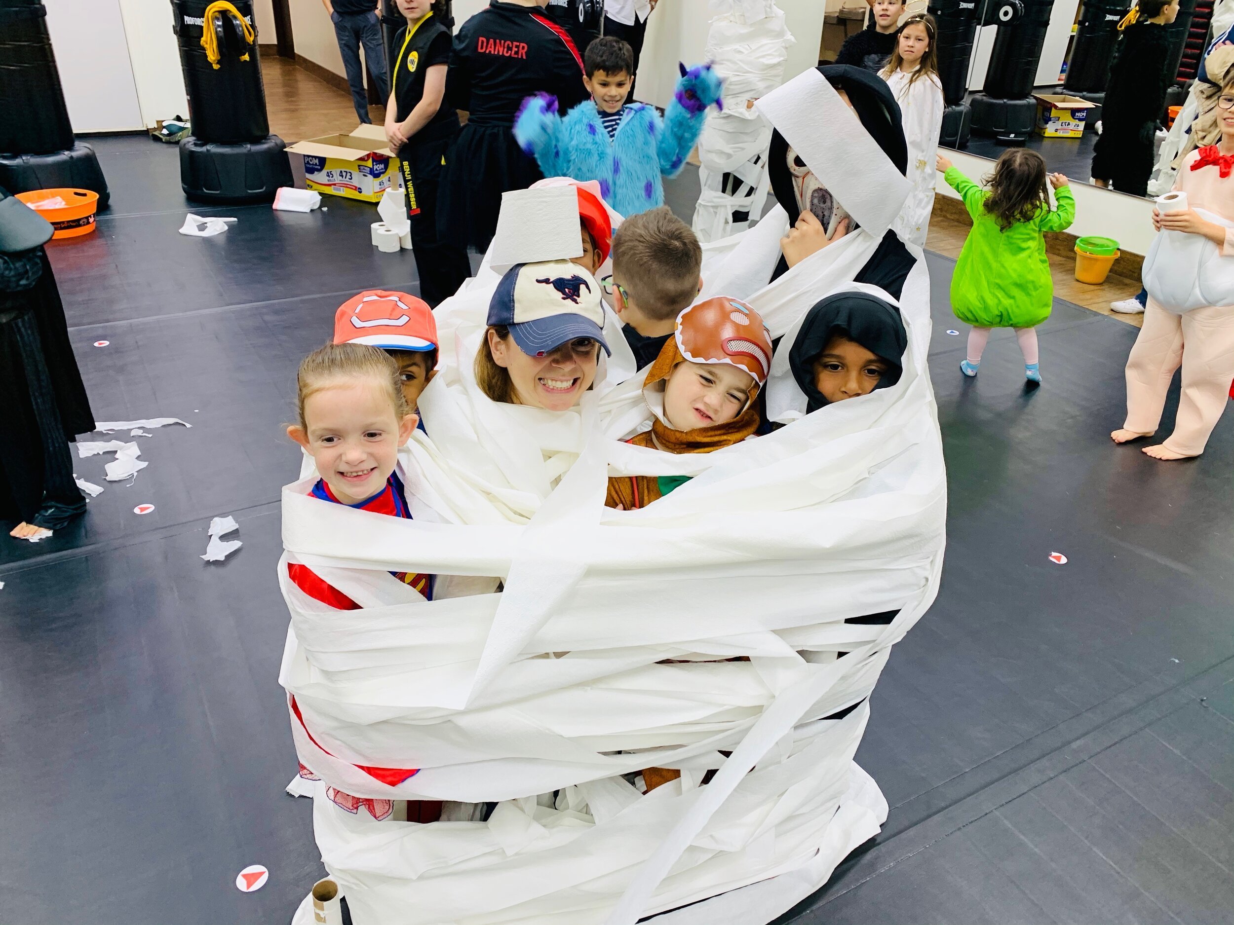 spicars-martial-arts-southlake-halloween-costume-party00036.jpeg